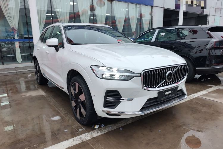 Used Volvo XC60 New Energy 2025 Plug-in Hybrid Long-Range All-Wheel Drive Smart Luxury Edition