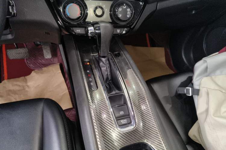 Used Honda Vezel 2020 1.5L CVT Elite Edition
