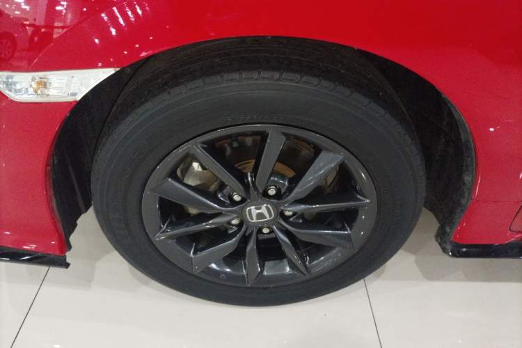 Used Honda Civic 2021 HATCHBACK 220TURBO CVT New Trendsetter