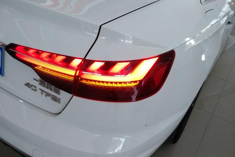 Used Audi A4L 2023 40 TFSI Fashion Dynamic Model
