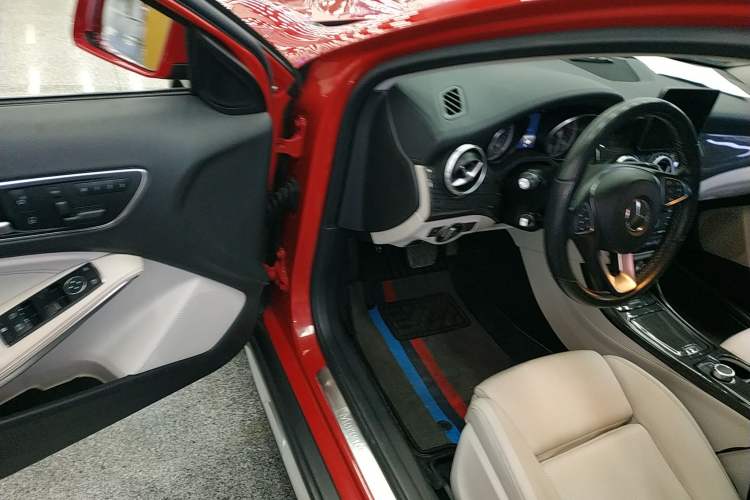 Used Mercedes-Benz GLA 2016 GLA 200 Fashion Model