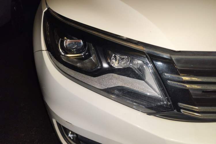 Used Volkswagen Tiguan 2016 280TSI Automatic Two-Wheel-Drive Silk Road Style Edition