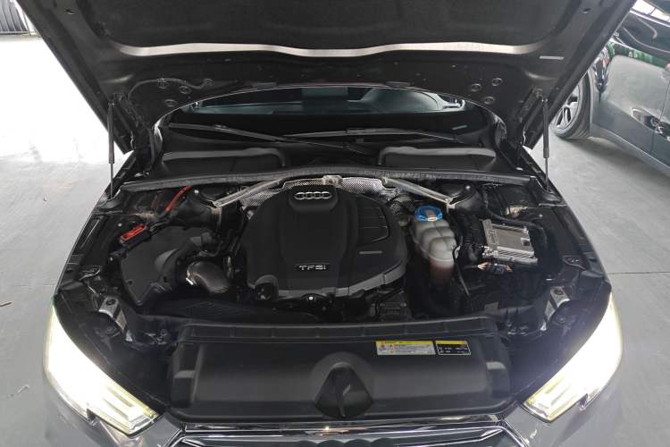 Used Audi A4L 2017 Plus 40 TFSI Sport Model
