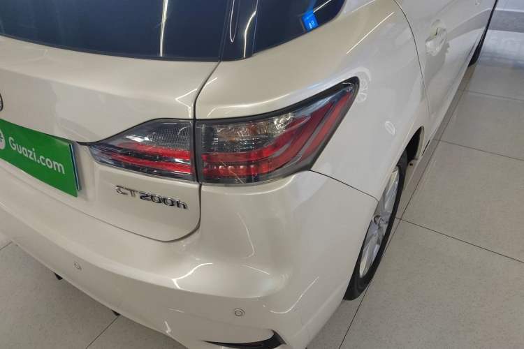 Used Lexus CT 2014 CT200h Elite Edition Monochrome