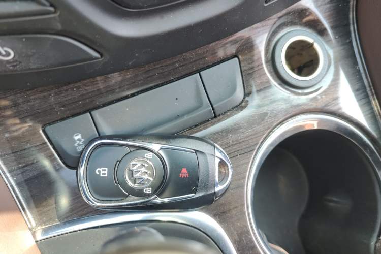 Used Buick Envision 2017 20T Two-Wheel Drive Elite Version
