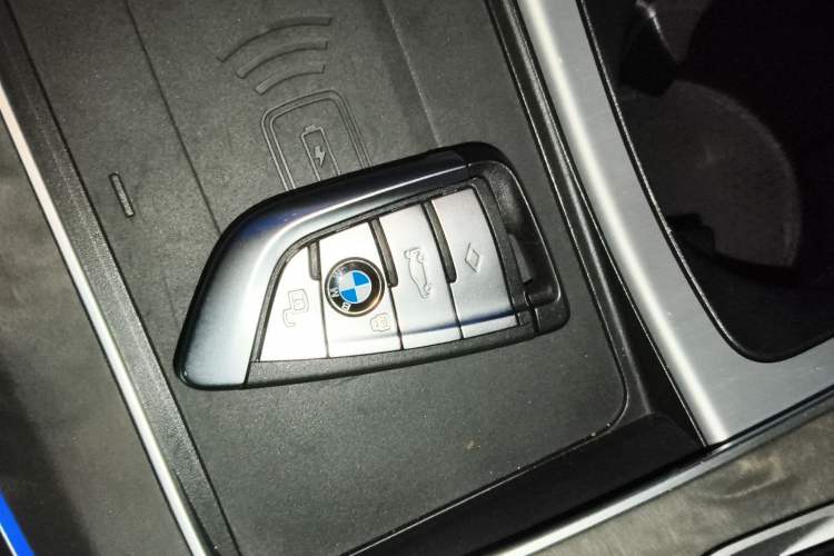 Used BMW X5 2022 Restyled xDrive 30Li Luxury Version M Sport Package