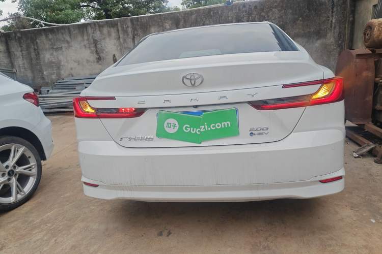 Used Toyota Camry 2024 Dual-Motor 2.0 HG Premium Edition
