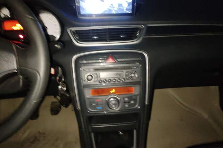 Used Peugeot 308 2013 1.6L Manual Fashion Model