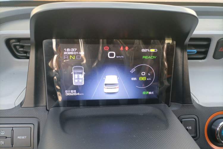 Used Wuling Hongguang MINIEV 2022 Macaron Fashion Model Lithium Iron Phosphate
