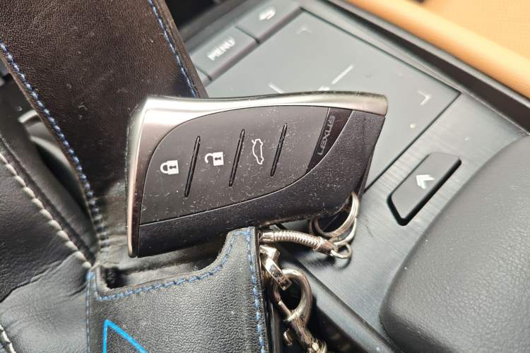 Used Lexus ES 2020 200 Excellence Edition