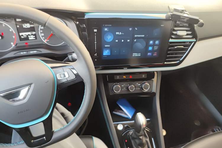 Used Jetta VS5 2023 280TSI Automatic High-Gloss Enjoyment Model
