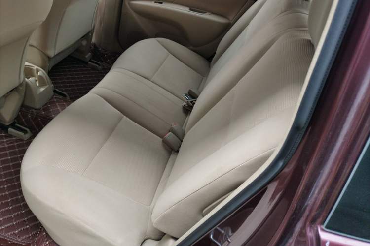 Used Nissan Livina 2013 1.6XE CVT Comfort Edition
