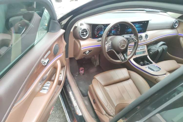 Used Mercedes-Benz E-Class 2023 Facelift E 260 L