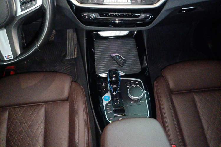 Used BMW iX3 2022 Leading Model
