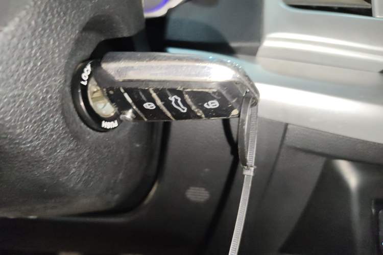 Used  Refine S3 2016 1.5L Manual Luxury Smart Version
