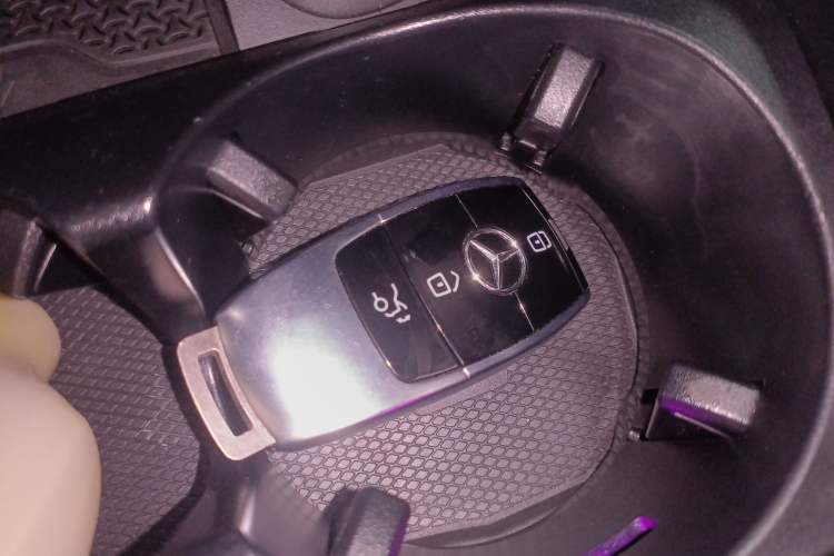 Used Mercedes-Benz E-Class 2022 E 300 L Luxury Model
