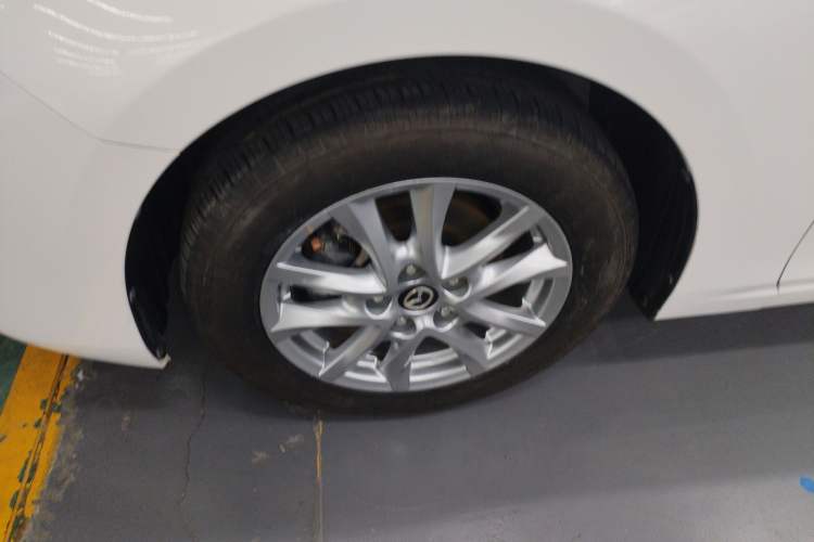 Used Mazda Mazda 3 Axela 2017 Sedan 1.5L Automatic Comfort Model Emission Standard China V
