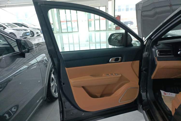 Used Li Auto ONE 2021 Extended-Range 6-Seater Version