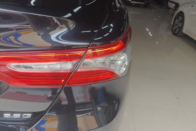 Used Toyota Camry 2019 2.5G Luxury Edition China VI Standard
