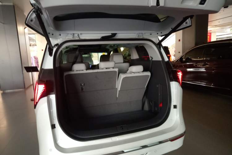 Used Buick GL8 2025 Lu Zun Deluxe Edition
