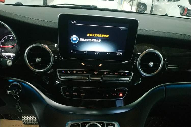 Used Mercedes-Benz V-Class 2018 V 260 Prestige Edition China VI