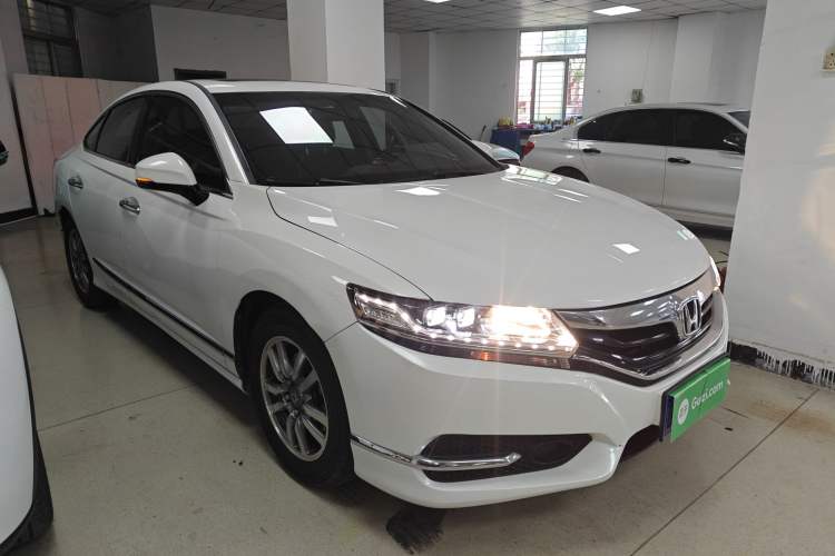 Used Honda Spirior 2017 2.0L Classic Edition
