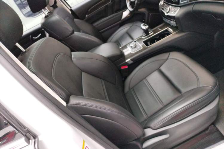 Used Haval H9 2017 2.0T Gasoline 4x4 Comfort Edition 5 Seats
