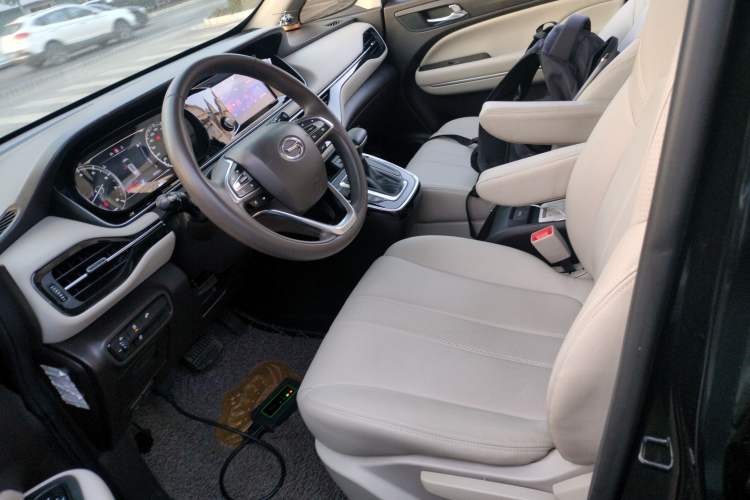 Used GAC Trumpchi M6 2019 270T DCT Luxury Edition (7-seater) China VI
