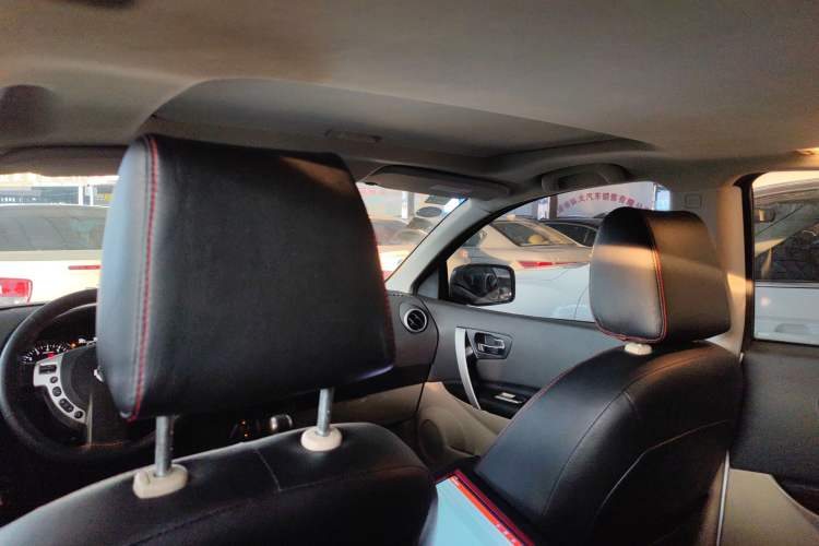 Used Nissan Qashqai 2015 2.0 XL Coolfire CVT 2WD