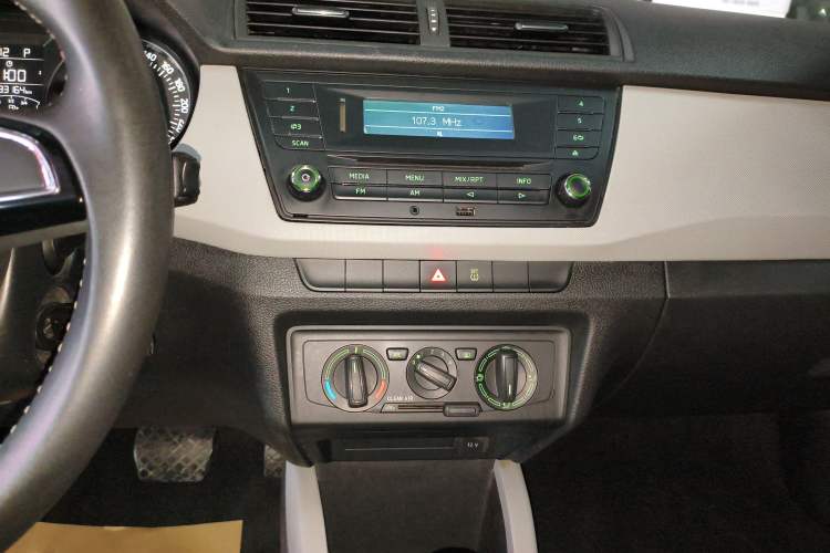 Used Skoda Fabia 2015 1.6L Automatic Sport Edition