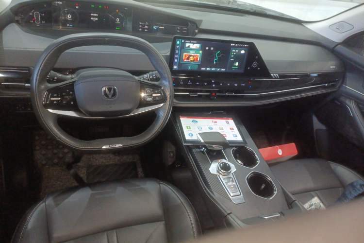 Used Changan UNI-K iDD 2023 Zhidian iDD 1.5T 135km Smart & Fun Model