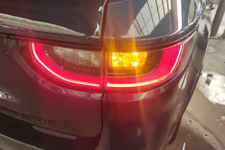 Used  Grand Commander 2020 2.0T Four-Wheel Drive Night Eagle Edition
