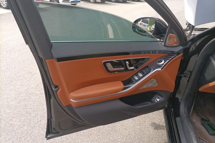 Used Mercedes-Benz S-Class 2023 Updated S 400 L Business Version
