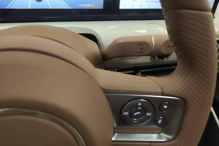 Used Wuling Bingo 2025 333 km Lingxi Deluxe Edition
