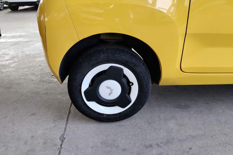 Used Wuling Hongguang MINIEV 2021 Macaron Fashion Edition Lithium-Ion Battery
