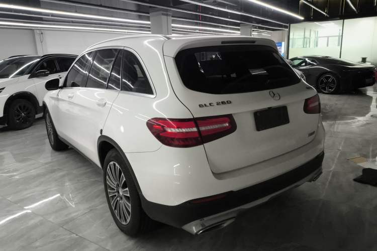 Used Mercedes-Benz GLC 2016 GLC 260 4MATIC Dynamic Edition