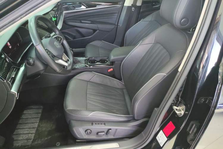 Used Volkswagen Passat 2022 380TSI Luxury Edition
