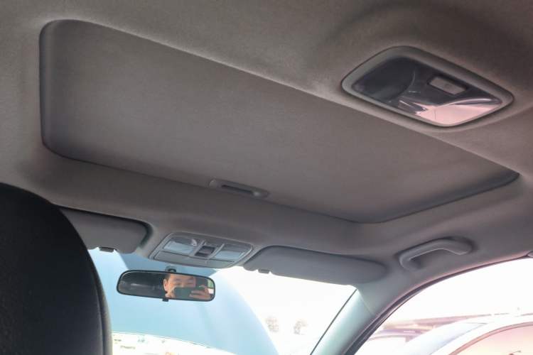 Used Hyundai ix35 2015 2.0L Automatic 2WD Smart Type China IV
