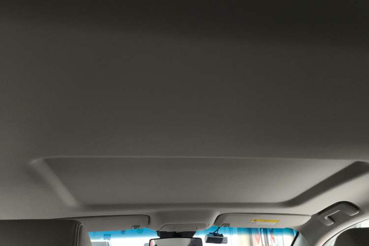 Used Buick GL8 2022 Land Cruiser Executive Class 652T Comfort Model
