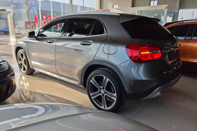 Used Mercedes-Benz GLA 2016 GLA 220 4MATIC Luxury Model
