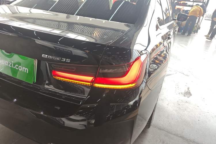 Used BMW i3 2022 eDrive 35 L
