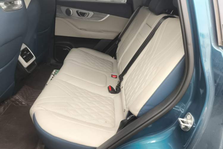 Used Chery Tiggo 7 PLUS New Energy 2023 1.5T ZhiShang Trim
