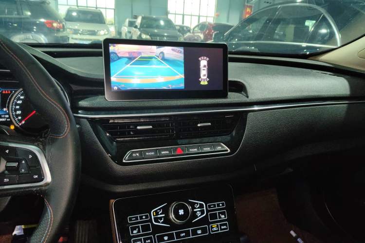 Used Hongqi H5 2018 30TD Smart Connect Dynamic Edition
