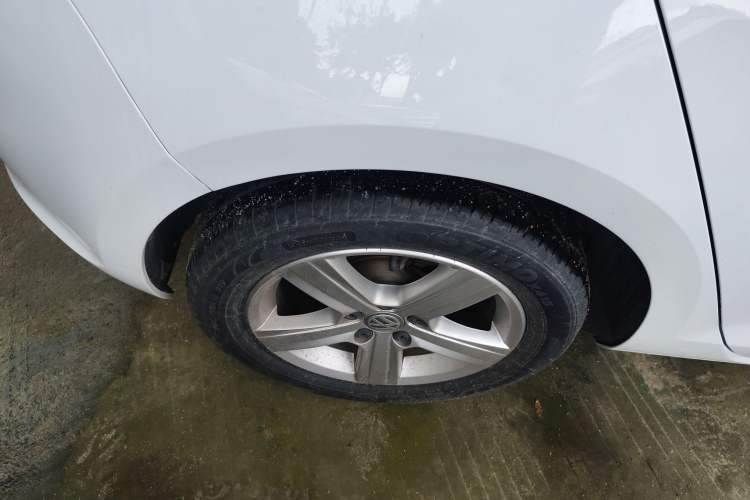 Used Volkswagen Golf 2016 230TSI Automatic Comfort Version
