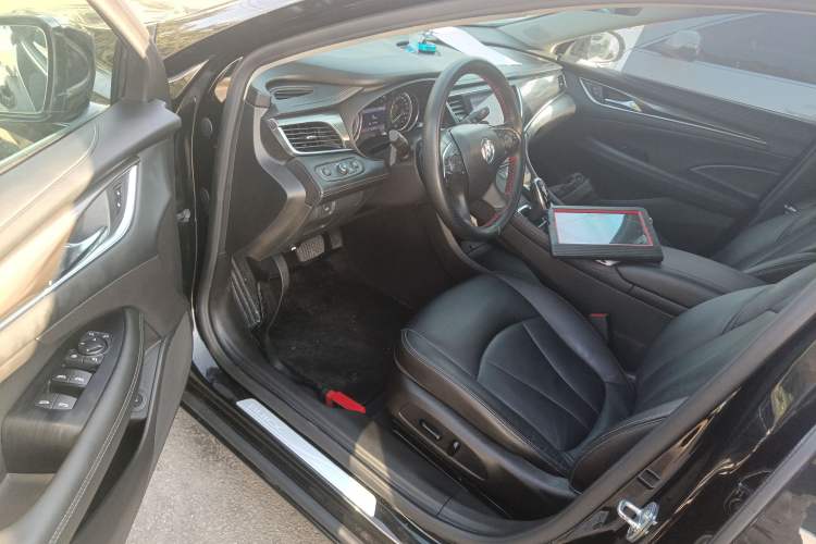 Used Buick LaCrosse 2022 552T Luxury Version