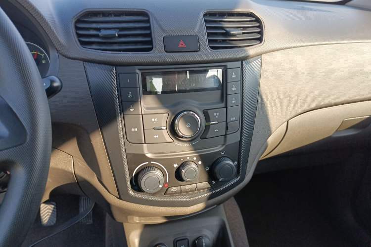 Used Wuling Hongguang 2021 1.5L S Base Version LAR
