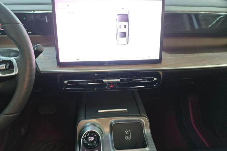 Used GAC Trumpchi Trumpchi E8 2024 Honor Series 2.0L Honor Edition