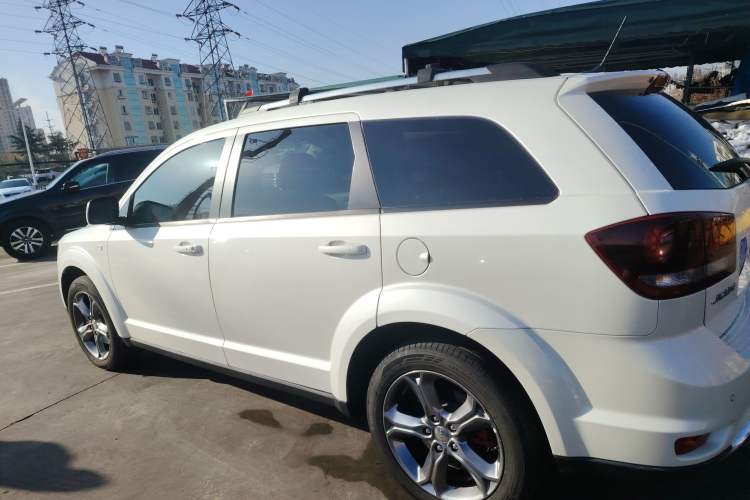 Used Dodge Journey 2016 2.4L Two-Wheel-Drive Touring Edition

