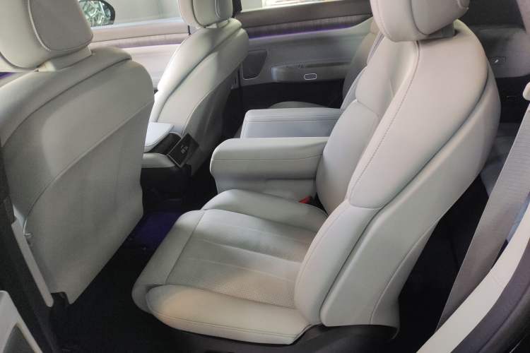 Used Nio ES8 2023 100kWh
