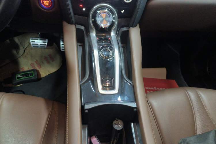 Used Acura CDX 2016 1.5T Two-Wheel Drive Deluxe Edition
